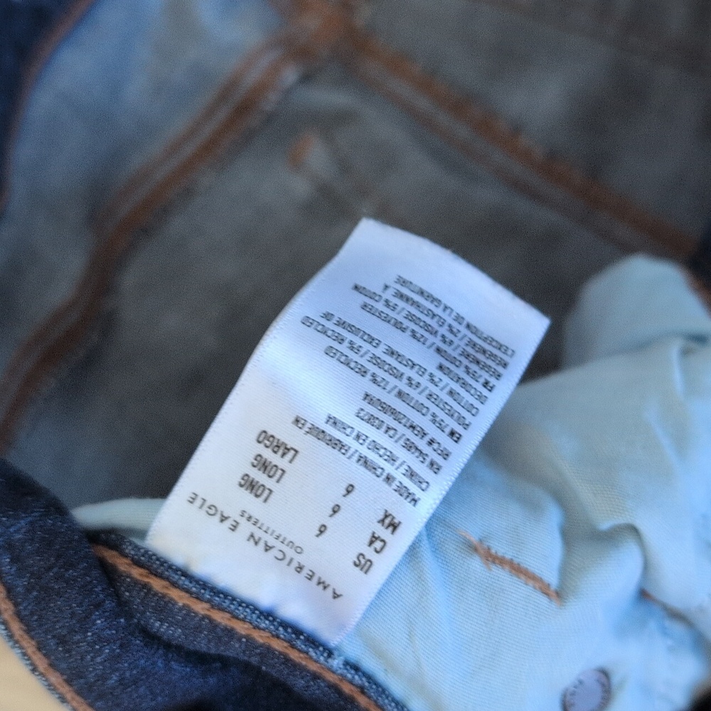 Women's American Eagle Outfitters Dark Blue Skinny Kick Jeans - Long - Picture 3 of 4